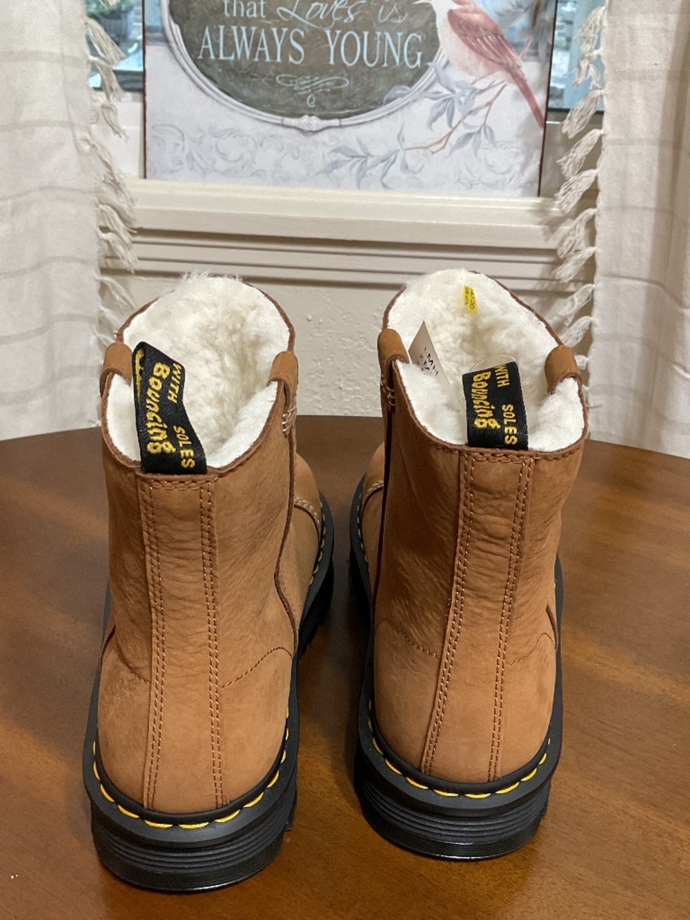 Doc Marten - Picture 5 of 8
